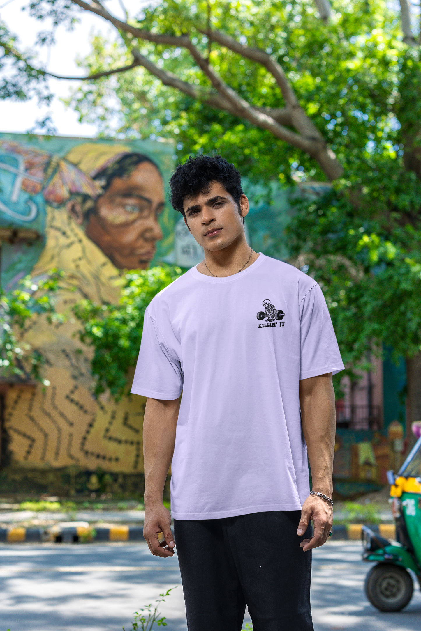 Killin' It Skeleton Gym Oversized T-Shirt Unisex Tee
