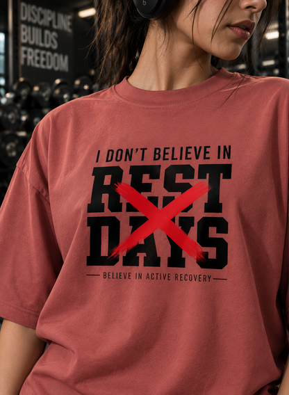 UNIMCOLL I Don't Believe in Rest Days white oversized gym t shirt close up